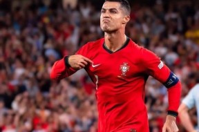 九游体育-C罗在瑞士队比赛中精彩发挥，赛况扑朔迷离引发热议！的简单介绍