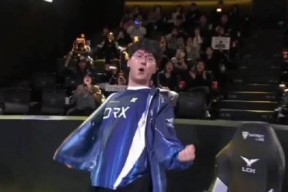 九游-包含Faker在TL比赛中败北，大胜引发热议！的词条
