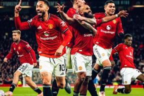 九游体育-关于库里爆冷击败巴黎圣日耳曼，惊险取胜引爆全场！的信息