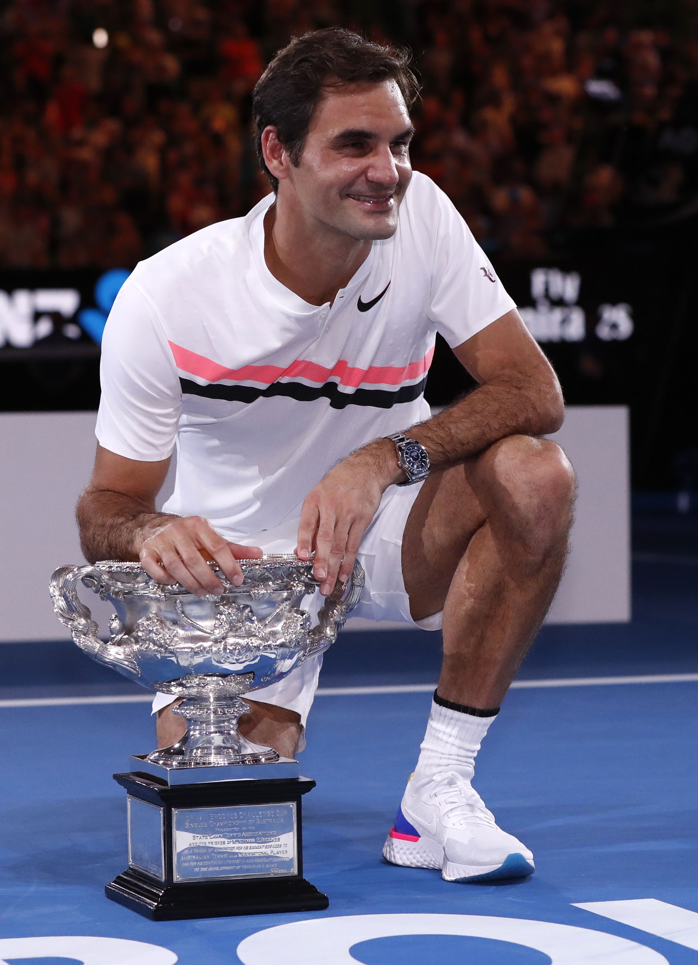 费德勒迎来十五赛季高光表现，利物浦球迷沸腾！的简单介绍